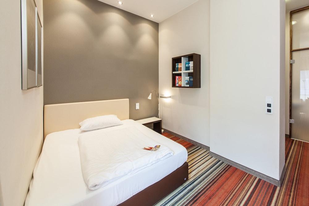 Hotel Garner - Messe By Ihg Essen